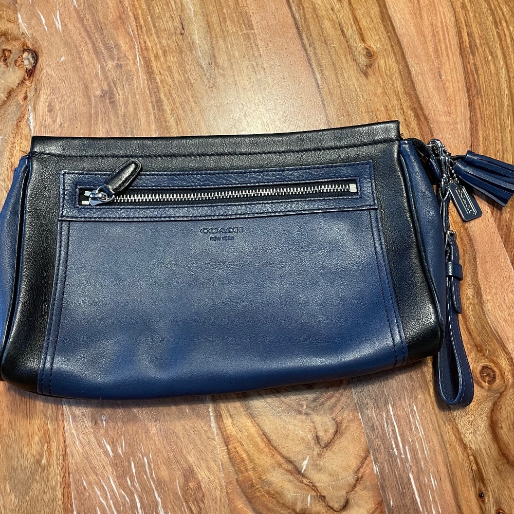 Large Coach Clutch